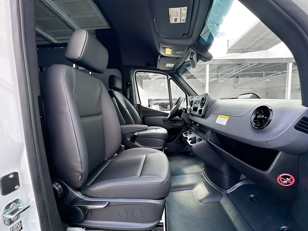 2026 Mercedes-Benz Sprinter Cargo Van Base - Photo 25