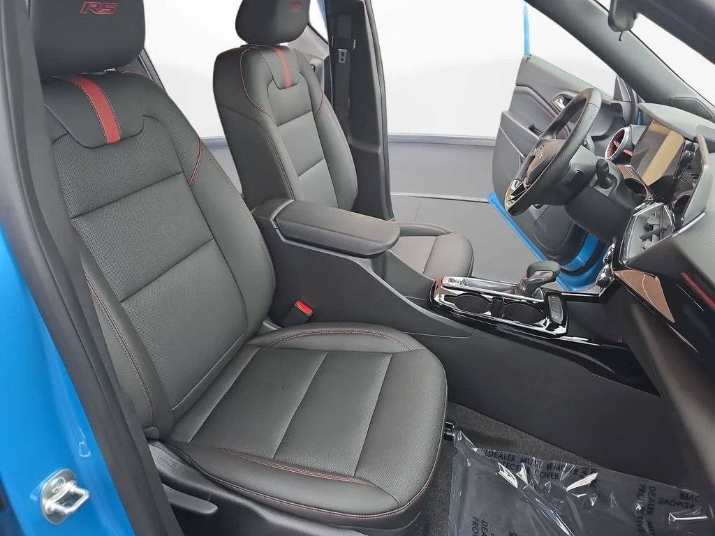 Used 2025 Blue Chevrolet 2RS image 10