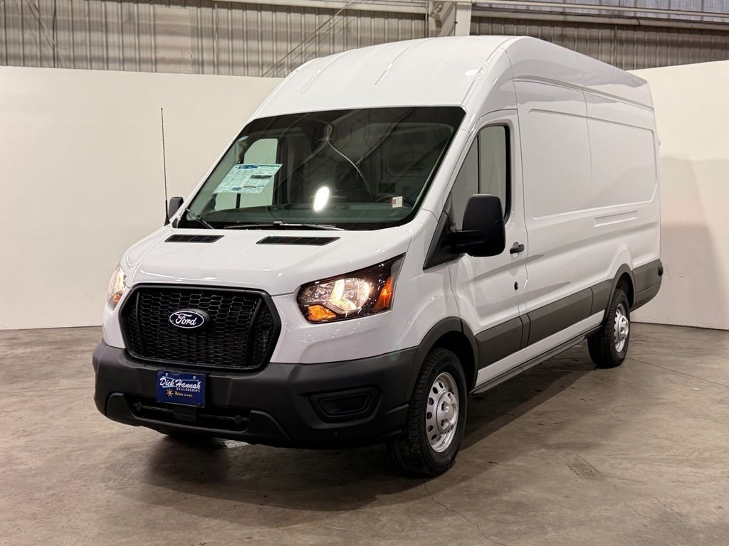 New 2026 White Ford Base image 2