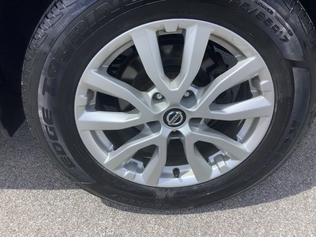 2020 Nissan Rogue SV - Photo 33