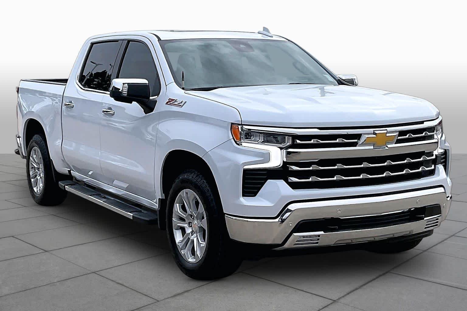 Used 2026 Polar White Tricoat Chevrolet LTZ image 3