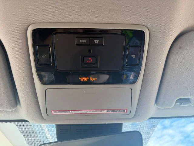 Used 2024 White Toyota XLE image 27