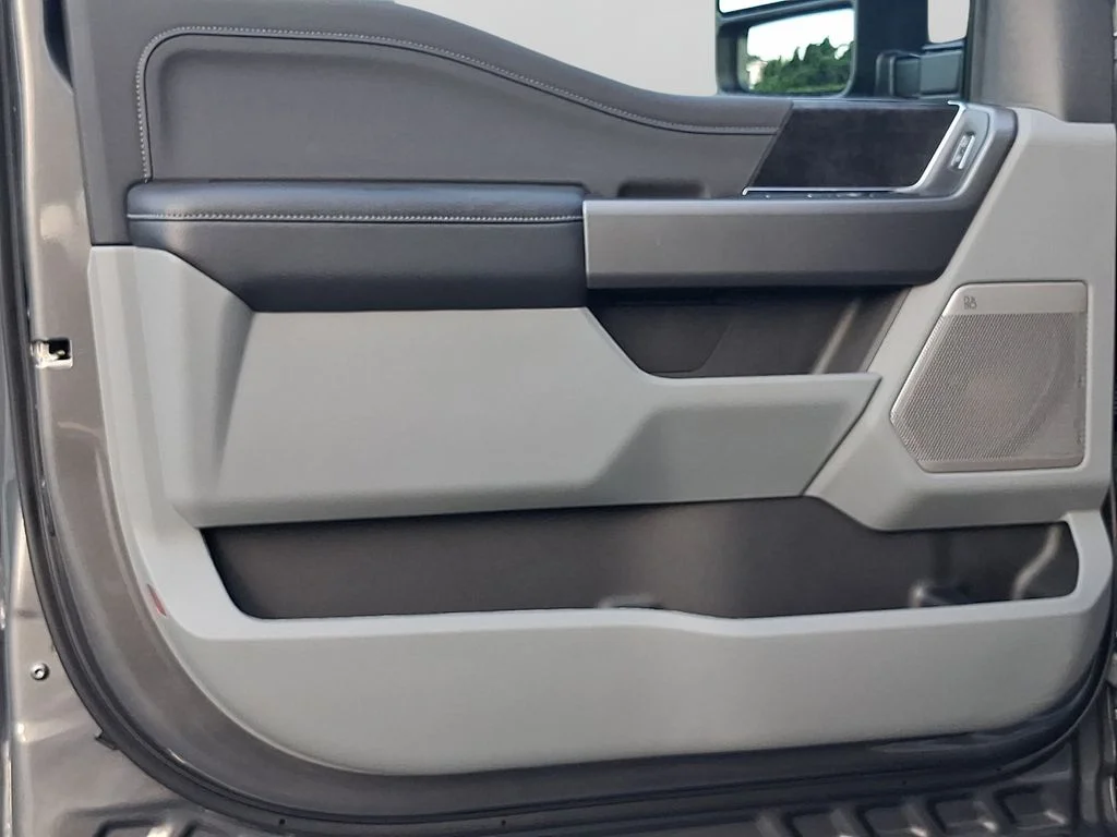 New 2026 Carbonized Gray Metallic Ford F-250® XLT image 47