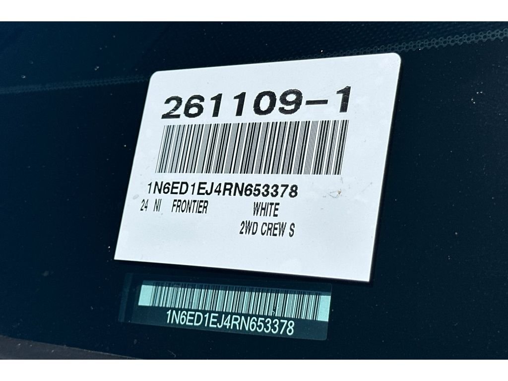 Used 2024 Glacier White Nissan S image 54