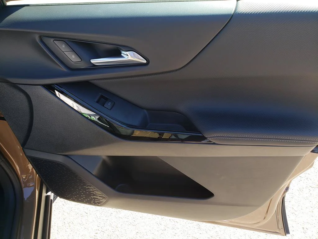 New 2027 Brown Chevrolet LT image 24