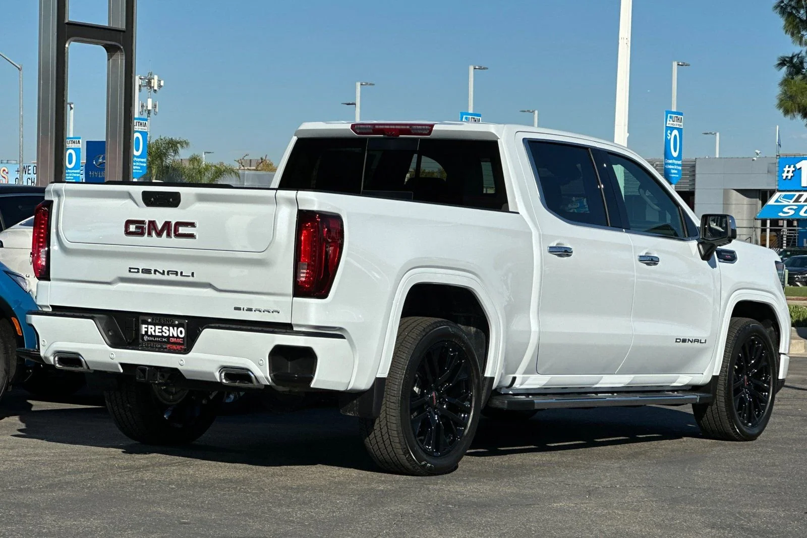 2026 GMC Sierra 1500 Denali - Photo 5