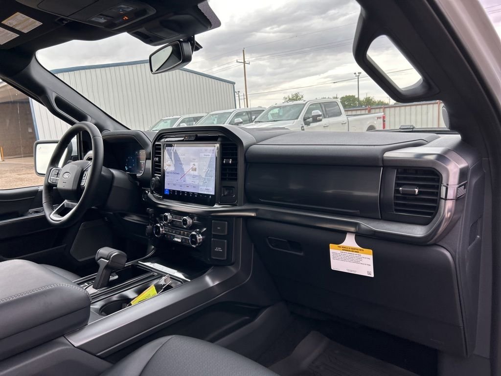 New 2026 Oxford White Ford Lariat image 48