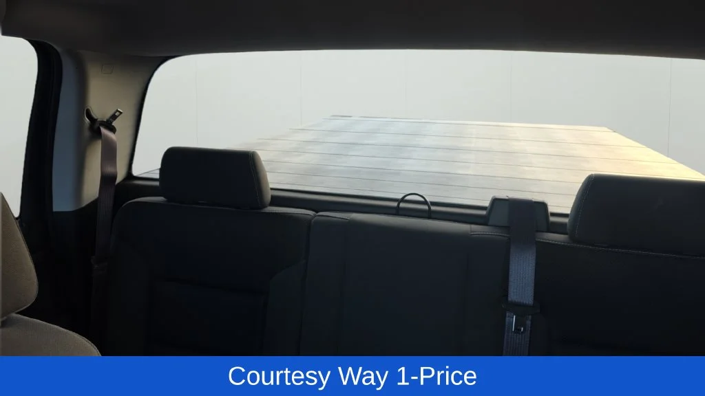 Used 2016 Black Chevrolet LT image 12