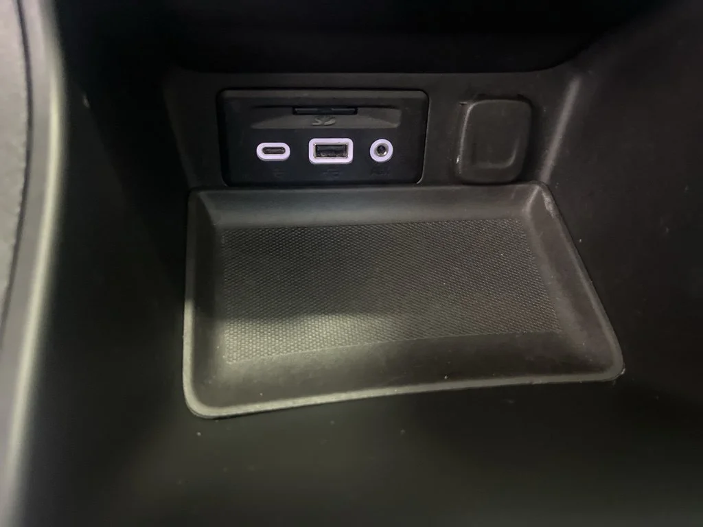 Used 2022 Marine Metallic GMC Denali image 19