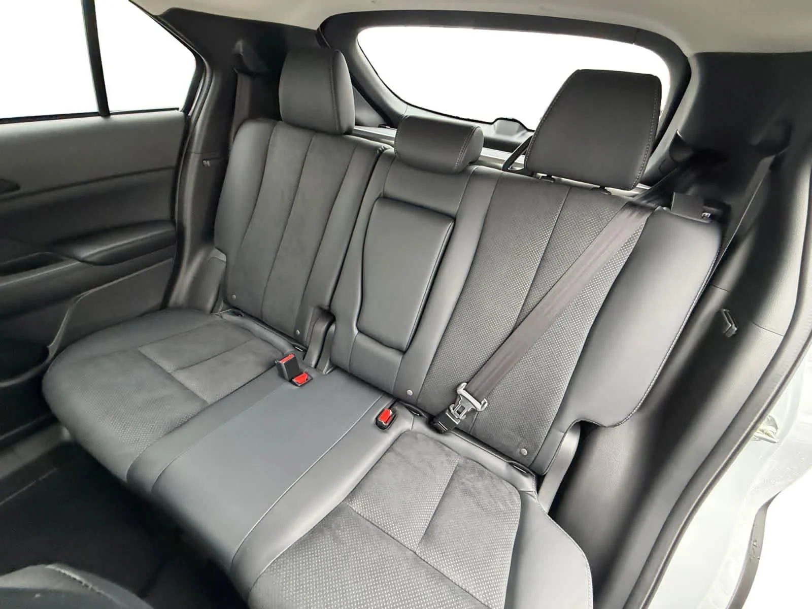 2026 Mitsubishi Eclipse Cross SE - Photo 21