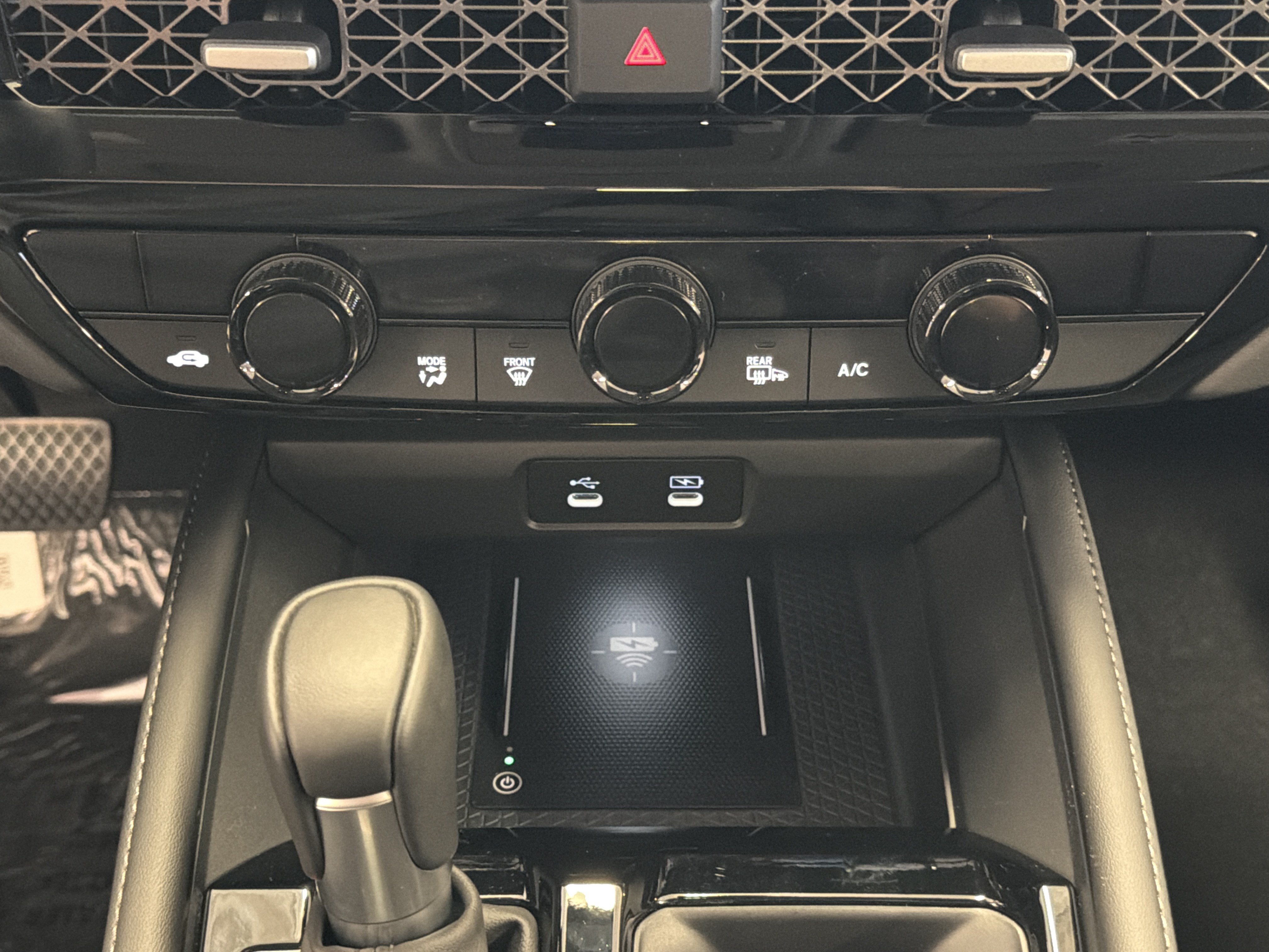 New 2026 Crystal Black Pearl Honda Touring image 7