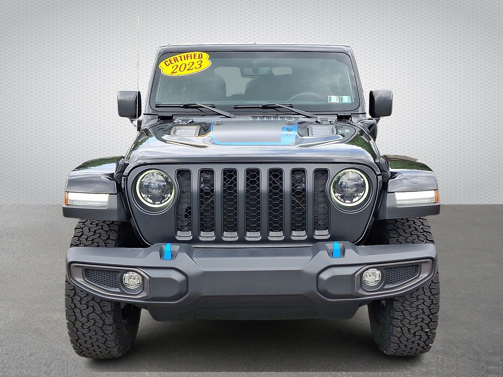 Certified Used 2023 Black Clearcoat - PX8 Jeep Rubicon 4x4 image 2