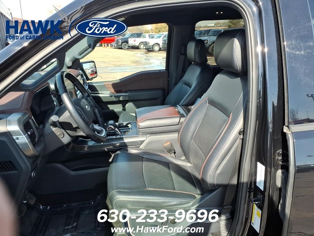 Used 2022 Black Ford Lariat image 27