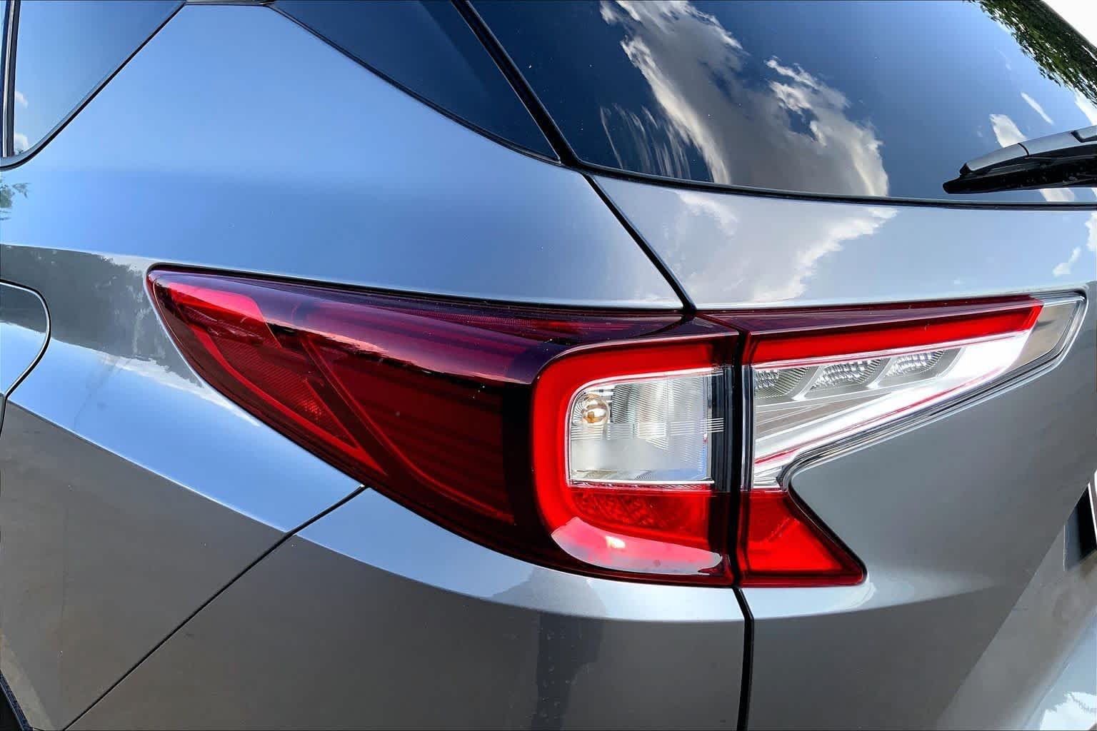 Used 2023 Liquid Carbon Metallic Acura w/Technology Package image 29