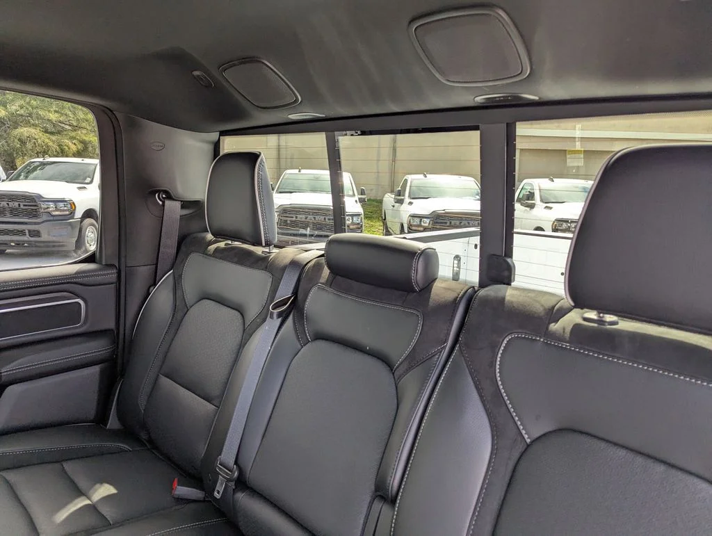 2026 RAM 1500 Laramie - Photo 30