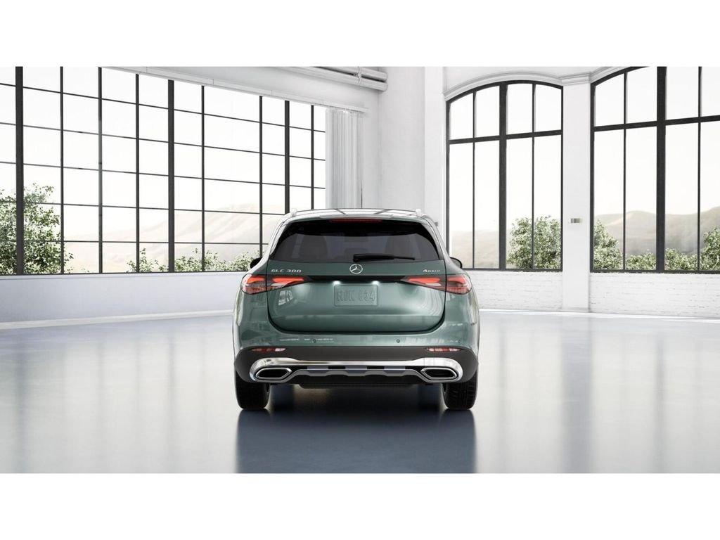New 2027 Verde Silver Metallic Mercedes-Benz GLC 300 4MATIC® image 25