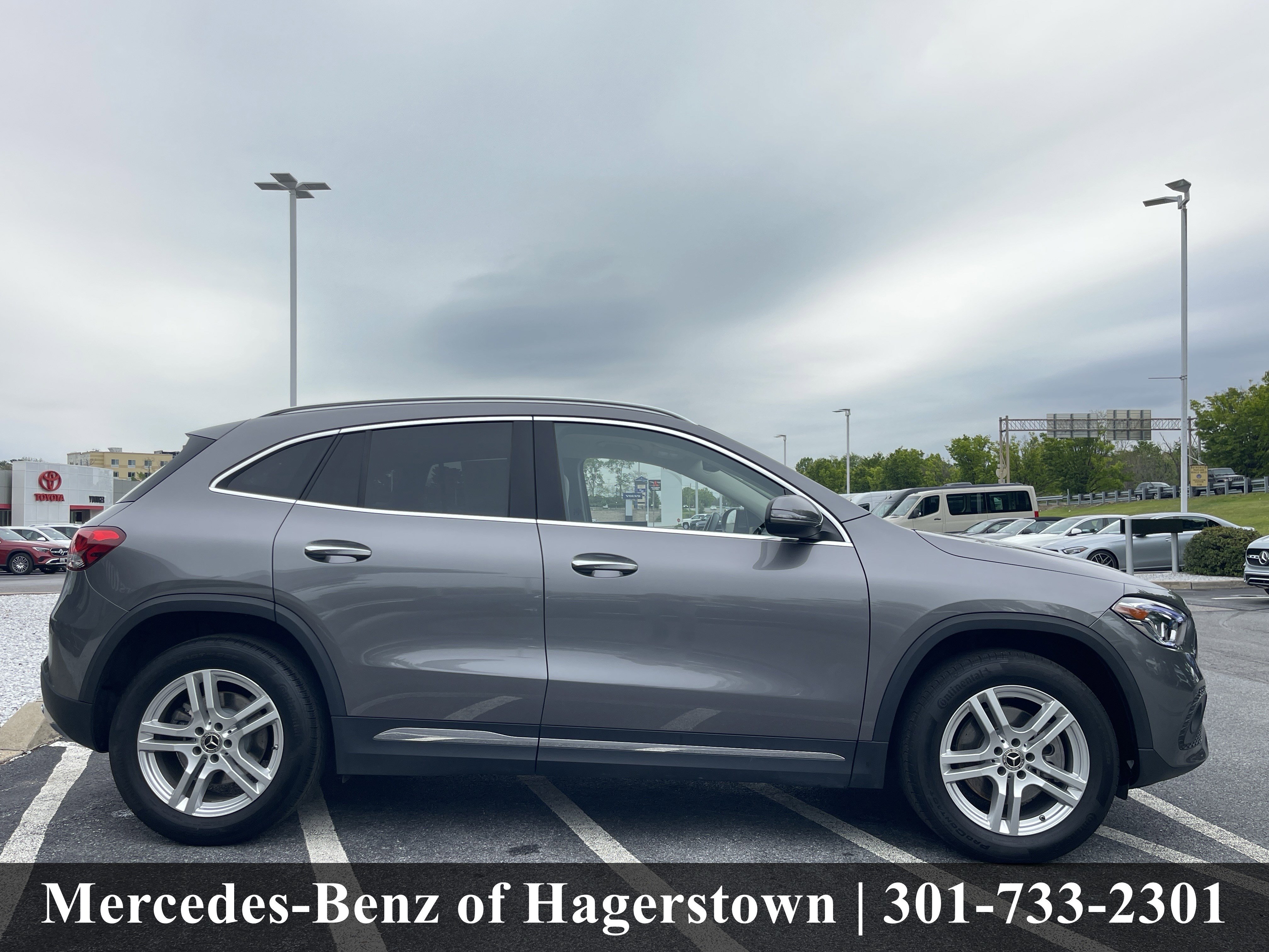 Certified Used 2023 Mountain Grey Metallic Mercedes-Benz GLA 250 4MATIC® SUV image 36
