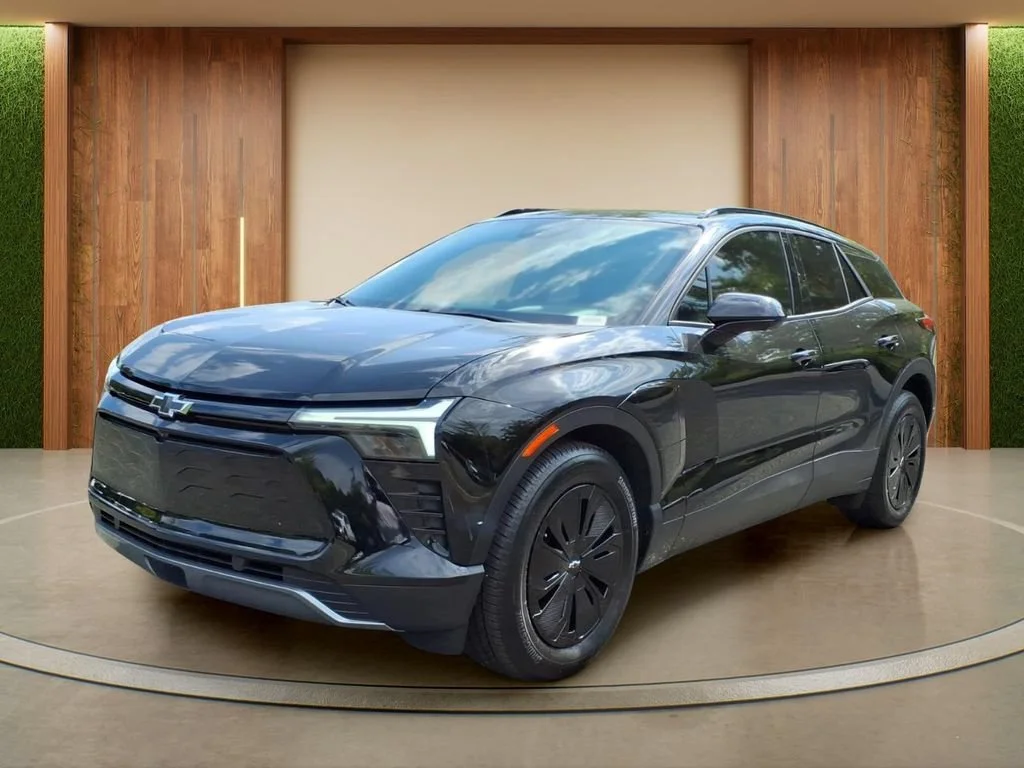 2026 Chevrolet Blazer EV LT - Photo 27