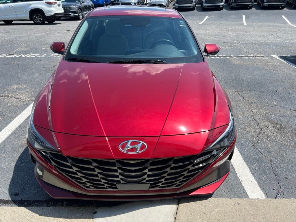 Used 2023 Red Hyundai Limited image 1