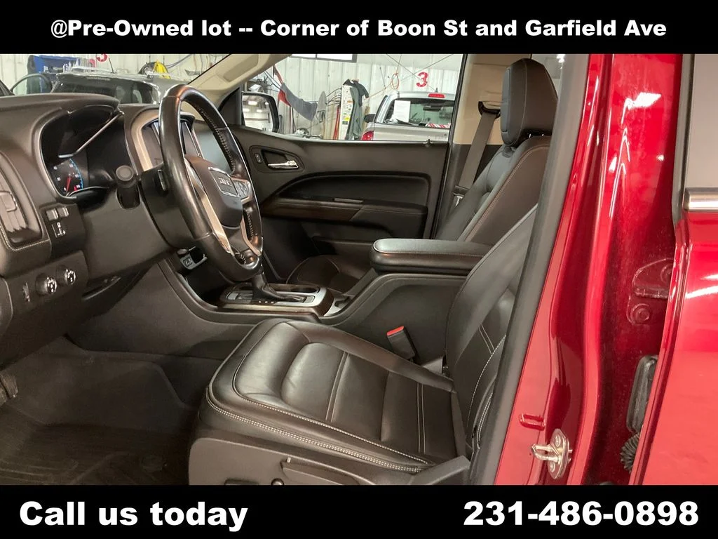 Used 2019 Red GMC Denali image 14