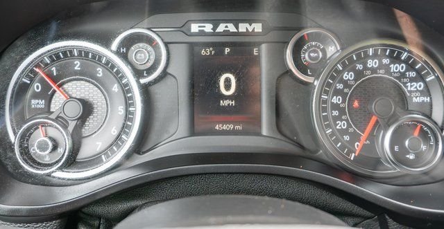 Used 2019 White Ram Big Horn/Lone Star image 23