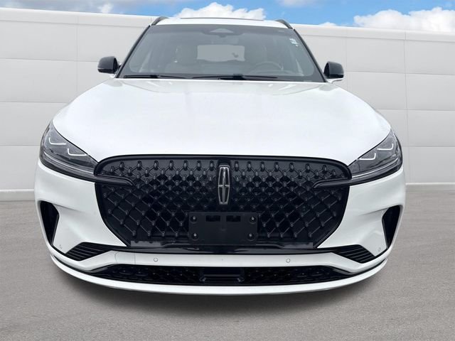 Used 2025 Pristine White Lincoln Black Label image 12