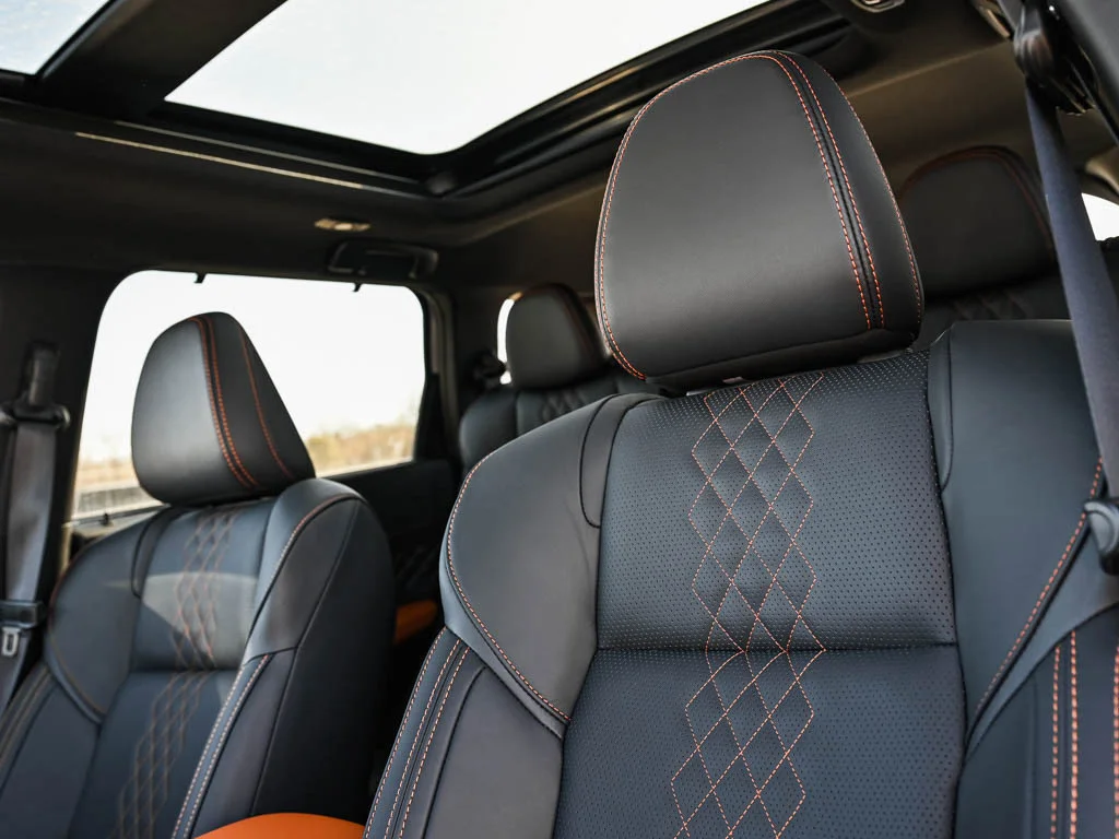 2025 Mitsubishi Outlander Plug-in Hybrid SEL - Photo 20