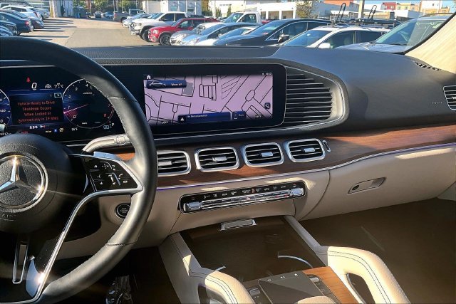 Certified Used 2024 Black Mercedes-Benz GLE 350 image 5