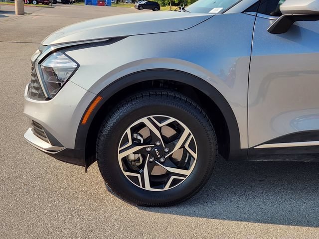 2023 Kia Sportage LX - Photo 8