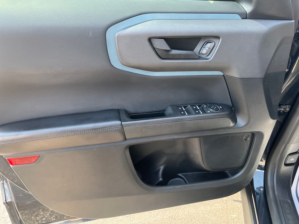 Used 2021 Blue Ford Badlands image 11