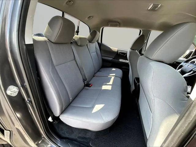 Used 2016 Gray Toyota SR5 image 29