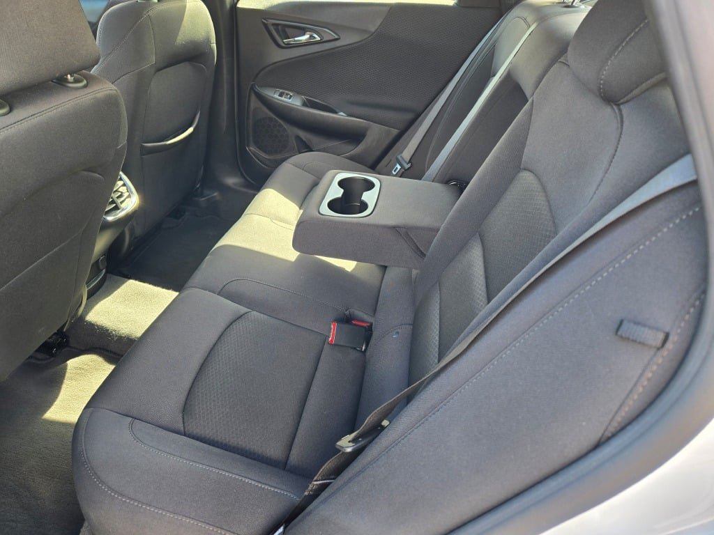 2024 Chevrolet Malibu 1LT - Photo 16
