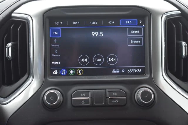 Used 2021 Gray Chevrolet LT image 26
