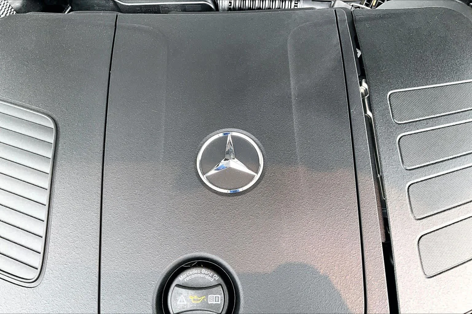 New 2026 Selenite Grey Metallic Mercedes-Benz C 300 image 16