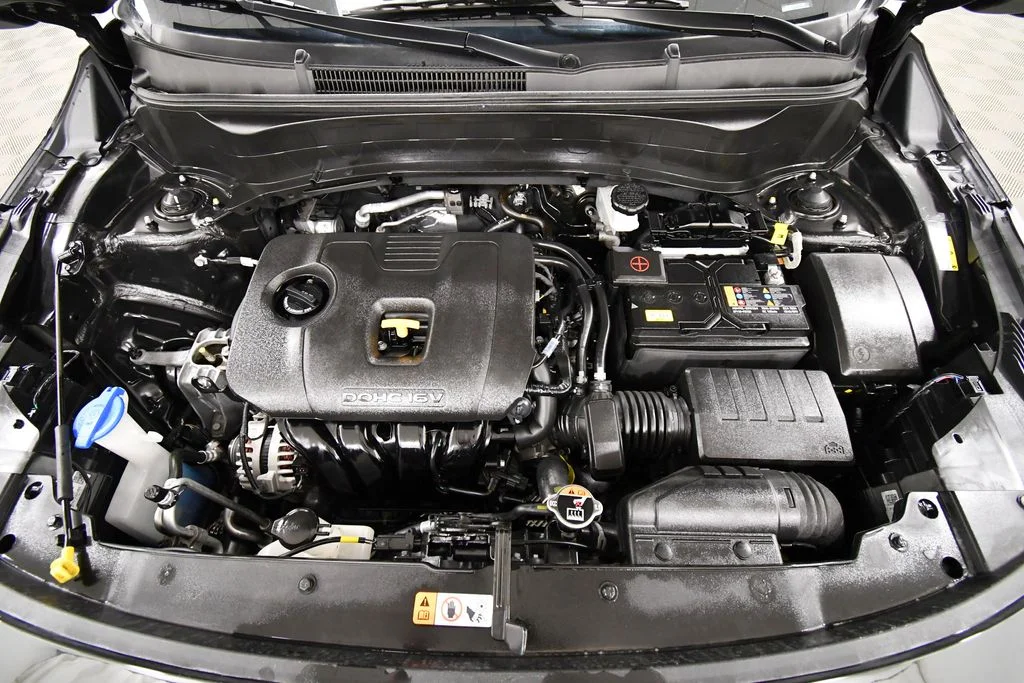 Certified Used 2026  Kia LX image 12