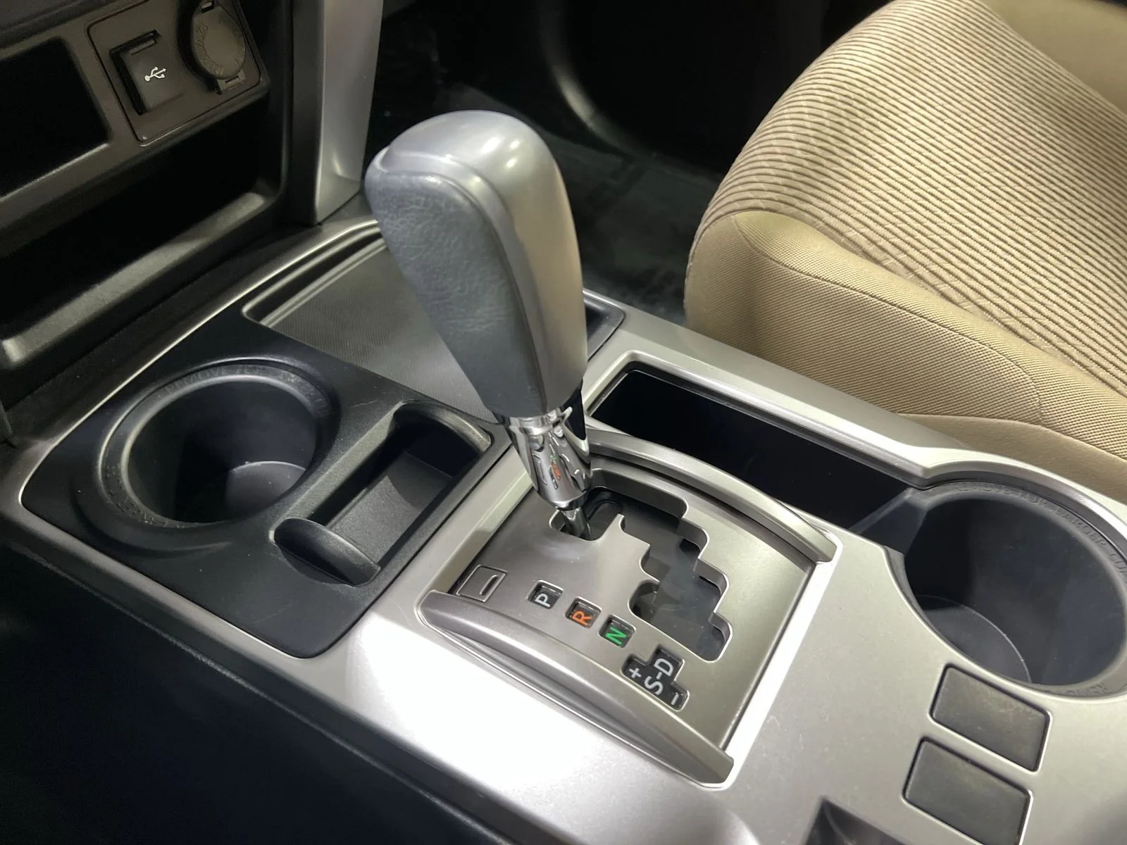 Used 2021 Gray Toyota SR5 image 19