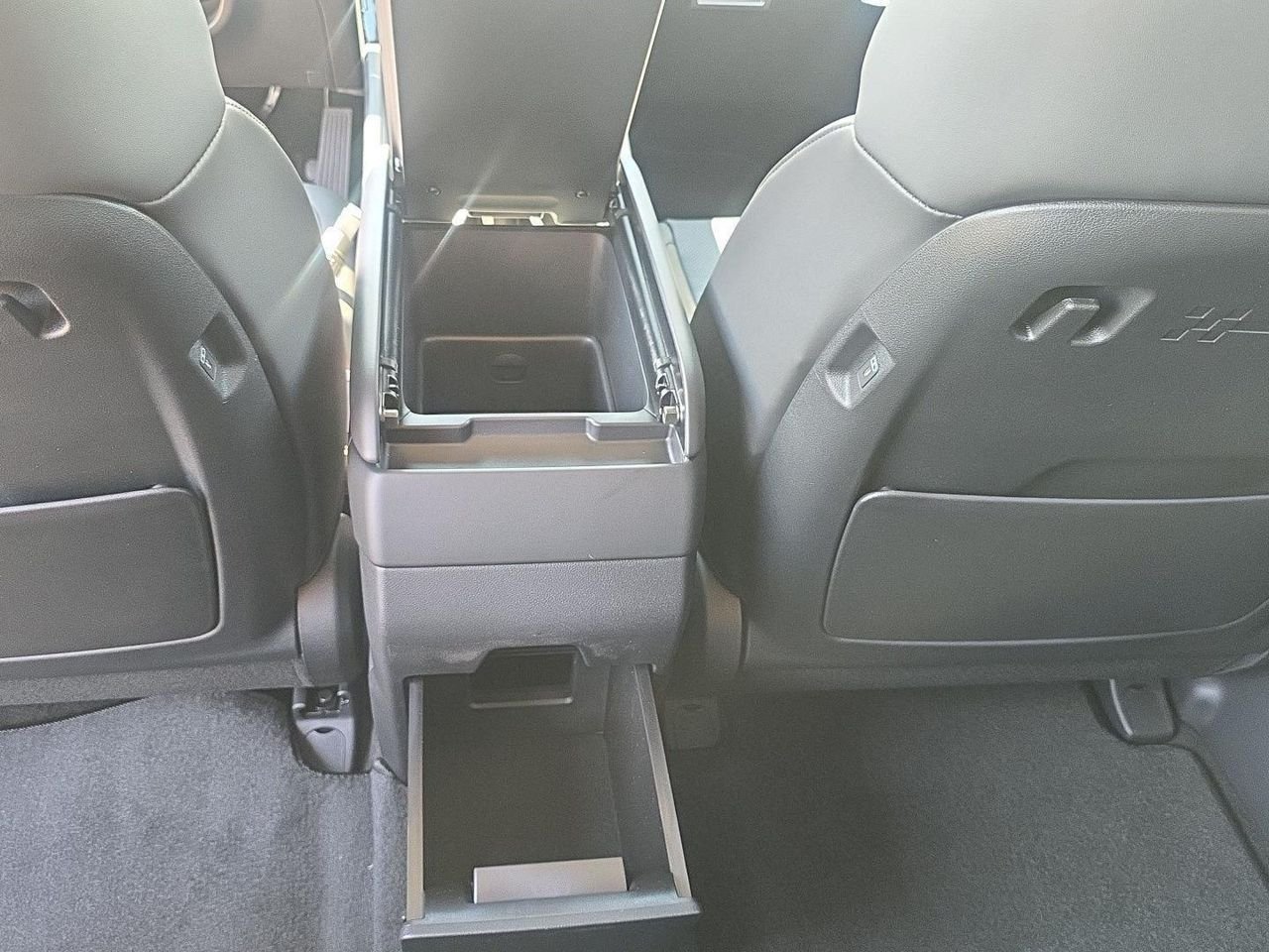 New 2026 Rockwood Green Hyundai SEL image 61
