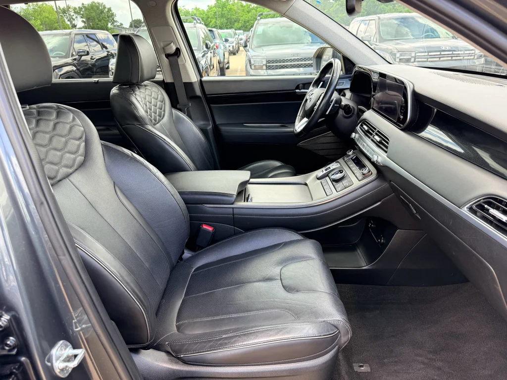 Used 2022 Steel Graphite Hyundai Limited image 13