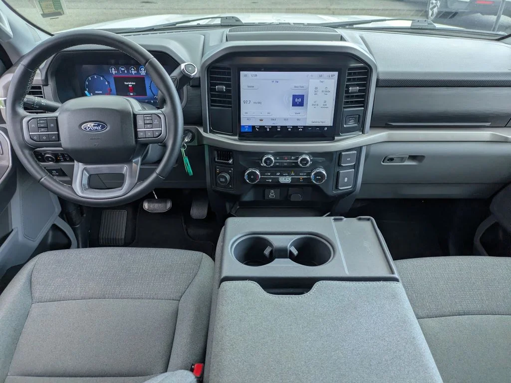 Used 2025 White Ford XLT image 15