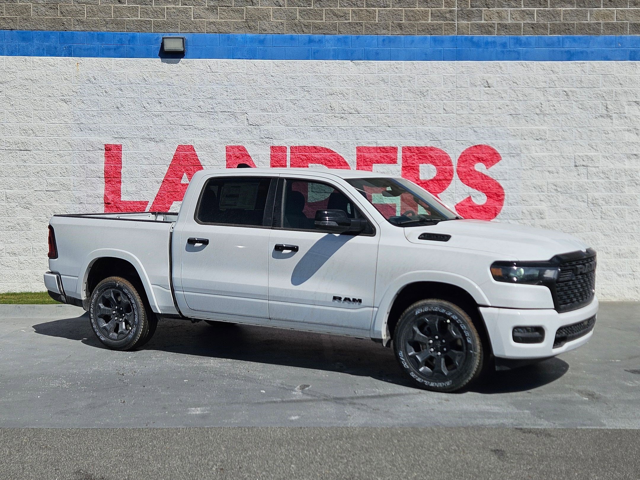 2026 RAM 1500 Big Horn/Lone Star 4x4 Crew Cab 5'7's photo