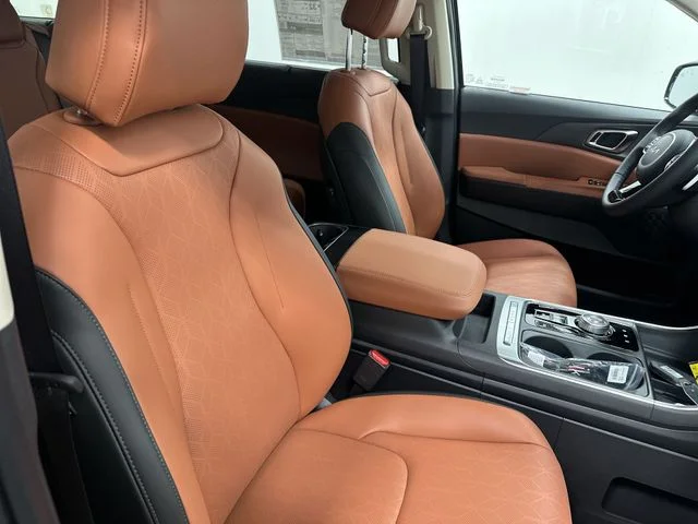 New 2026 Deep Chroma Blue Kia EX image 27