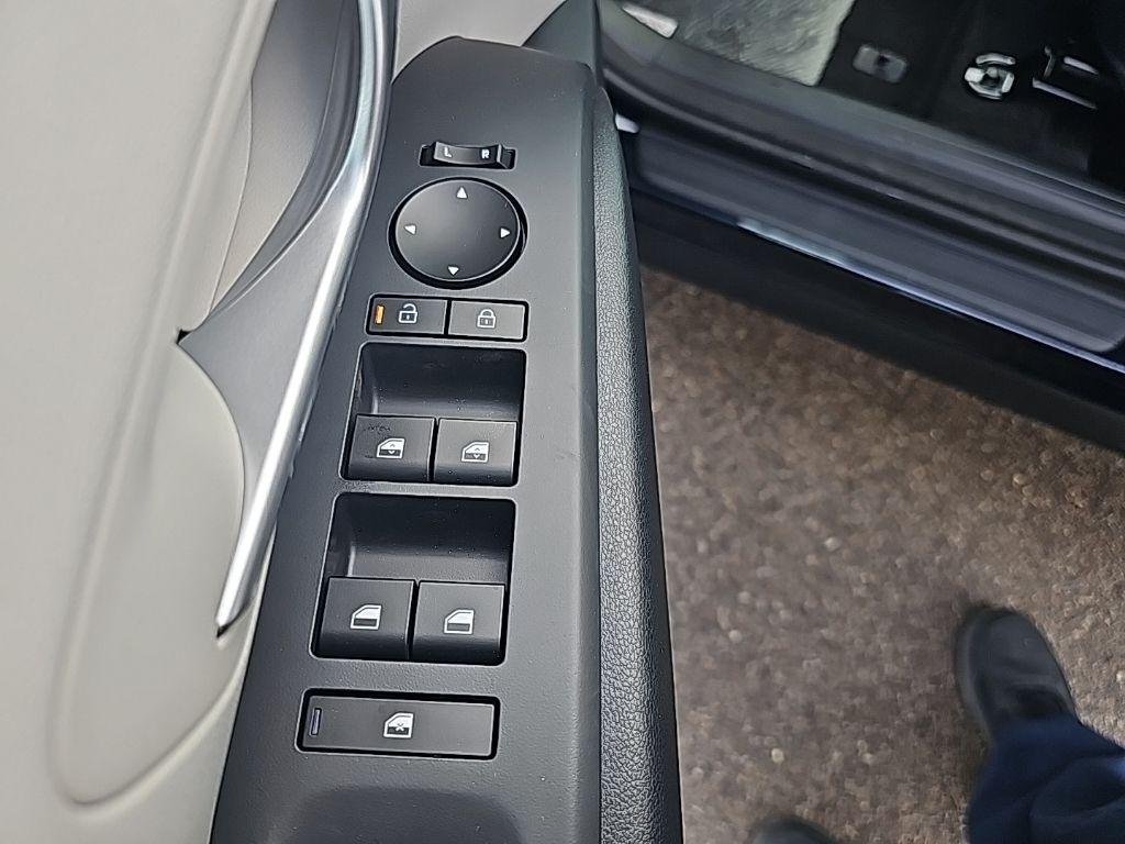 New 2026 Blue Hyundai SEL AWD image 12