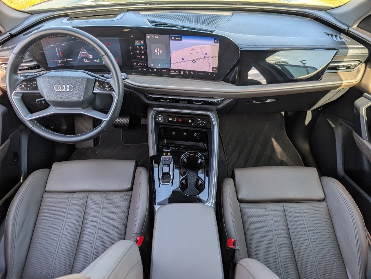 Used 2025 District Green Metallic Audi 2.0T Premium Plus image 10