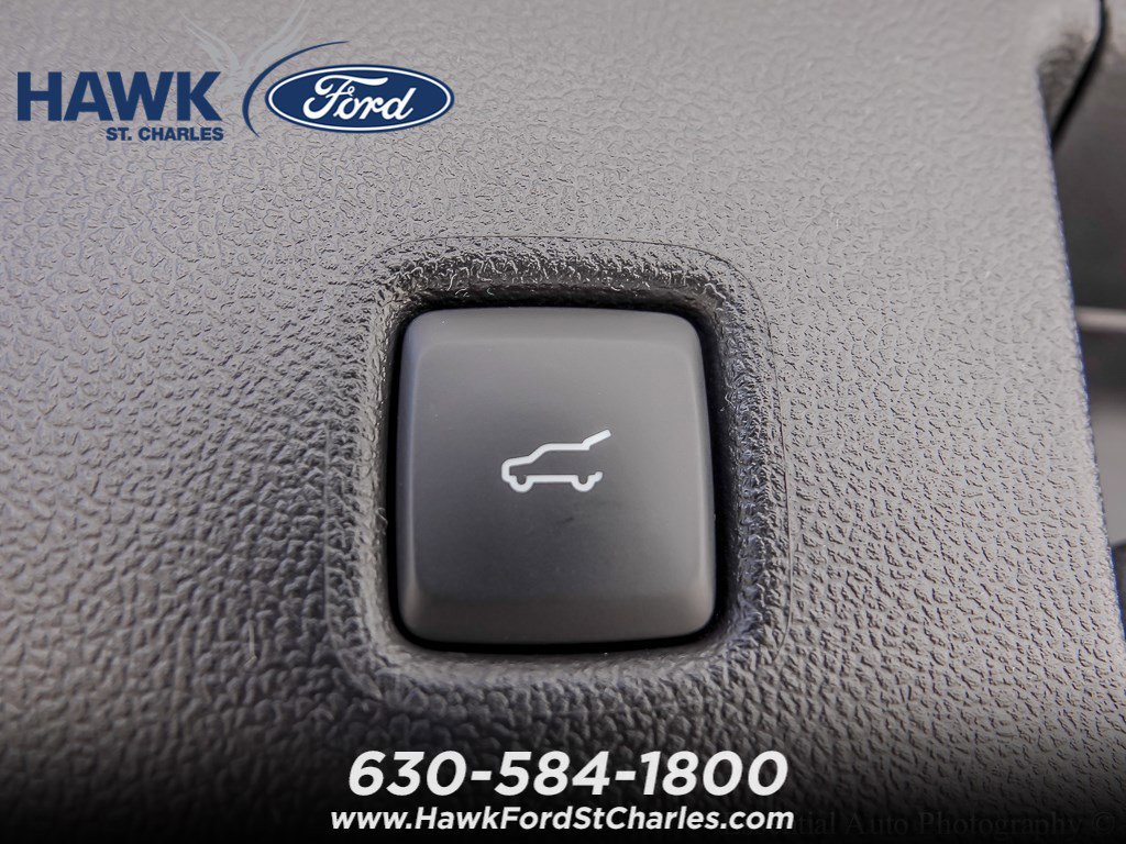 Used 2024 White Metallic Ford ST-Line Elite image 19