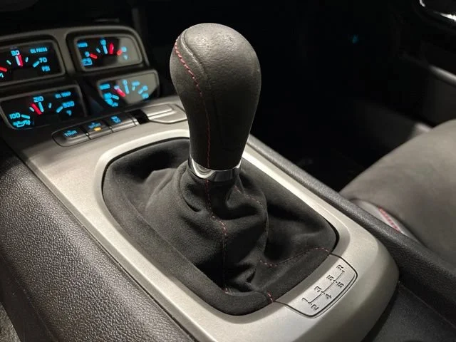 Used 2012 Ashen Gray Metallic Chevrolet ZL1 image 27
