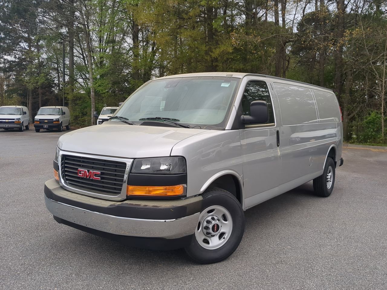 2026 GMC Savana 2500 Ext WB's photo