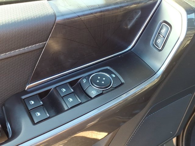 Used 2022 Black Metallic Ford XLT image 22