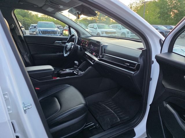 Used 2024 White Kia EX image 12