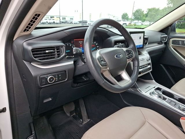 2023 Ford Explorer XLT - Photo 10