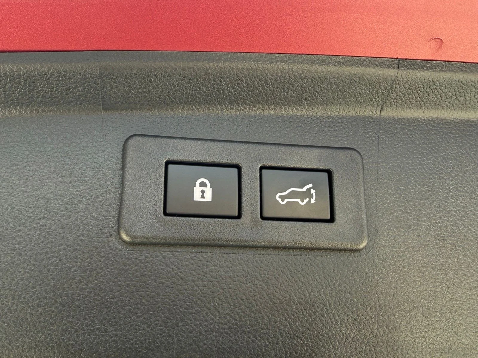 Used 2025 Red Subaru Limited image 10